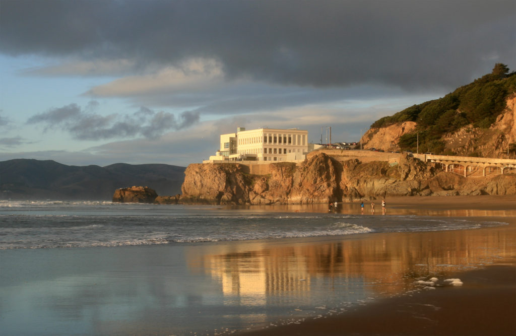 Ocean Beach with a view of a restaurant near the Ruins of the Sutro Pools