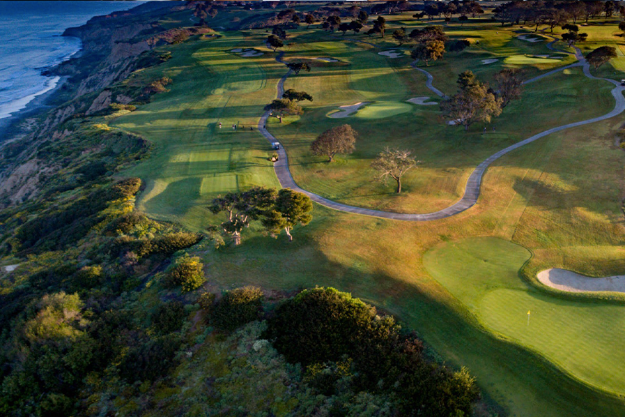 arial view of Torrey Pines Golf area